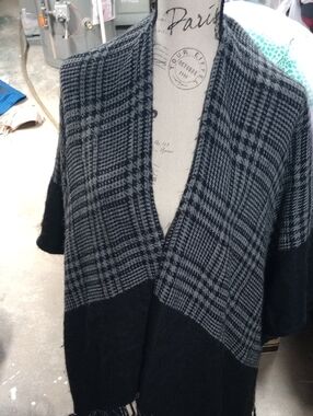 Sakkas Black and Gray Plaid Open Front Cardigan
